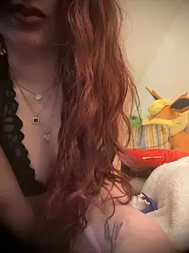 heluvsbabii Live Webcam on Stripchat