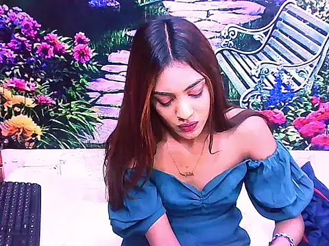 indianpretty14u2luv - IndianPretty14u2Luv's free webcam - UK Sex Cams