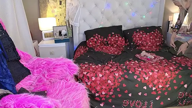 roxalanastar - RoxalanaStar's free webcam - UK Sex Cams