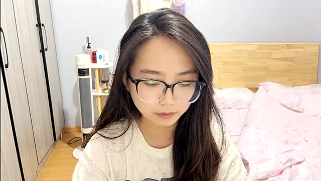 美女Hmm_0303在线直播