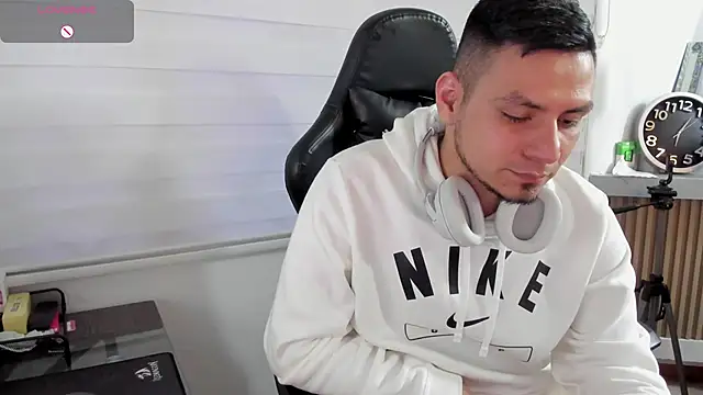 rick_adams - Rick_Adams's free webcam - UK Sex Cams