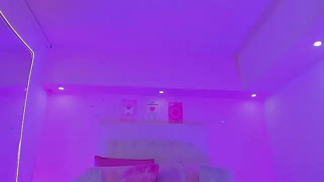 ScarlettDreamss7 webcam