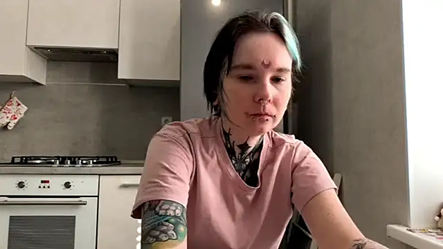 highelikegirl (F young) - Lick/suck my fingers to see hot view