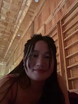 phungtiti - Phungtiti's free webcam - UK Sex Cams