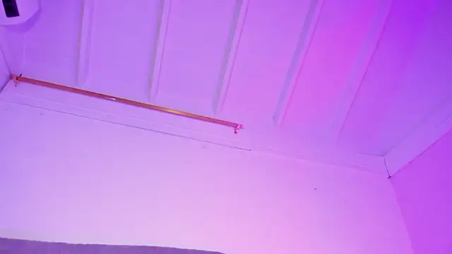 melevansxs (F young) - sexy striptease and oil show🔥