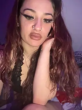 heluvsbabii (F teen) - cheer me up to watch me cum😍