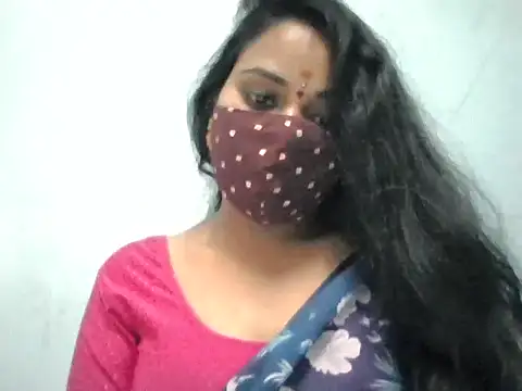 rathi-priyaa (F young) - Ass spank 5 times