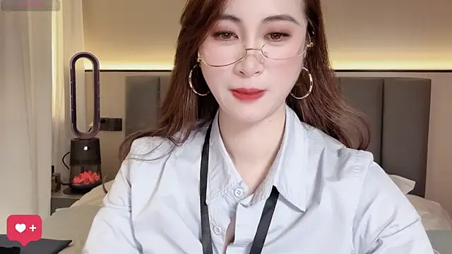 美女wuyueaini在线直播