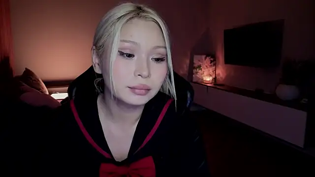 RileyMee live sex cam