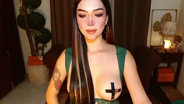 MouthWatering_Ayesha