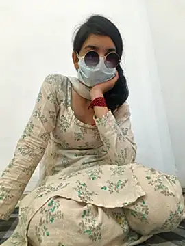 tanzum_khan3202 - Tanzum_khan3202's free webcam - UK Sex Cams