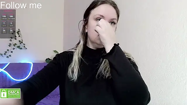 elven_dreams_ webcam