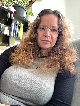 annikarose (F milf) - Naked Orgasmus