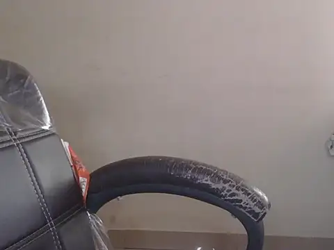 miss_manju (F young) - Show pussy in public