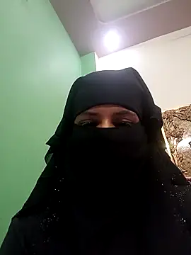 Webcam Model (Aafreen_36)  is live.Free join now!