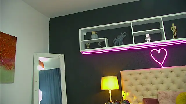 taniakaverina (F milf) - make me cover this dildo in my cum 💦