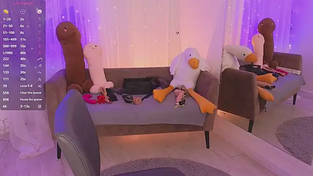 mira_falls - Mira_Falls's free webcam - UK Sex Cams