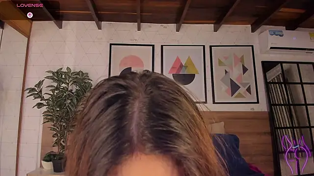 MiaKay1 live sex cam