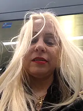 martachatte live sex cam