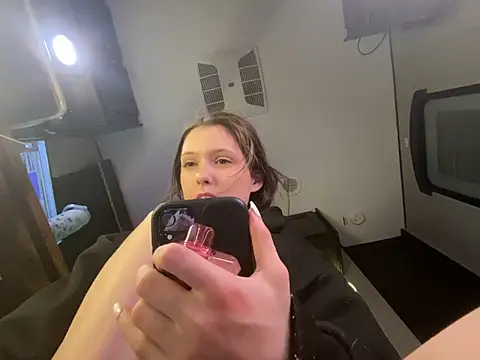 Thedeepwebcutie webcam