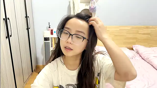 美女Hmm_0303在线直播