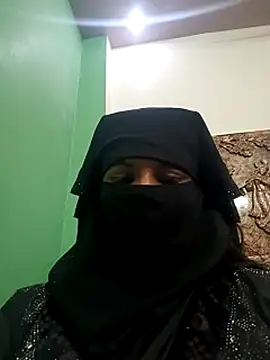 Webcam Model (Aafreen_36)  is live.Free join now!