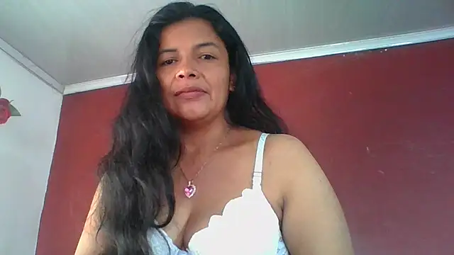 dianaochoa_ (F milf) - Short show of pussy and ass 🍑