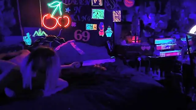 Splash_Queen420 webcam