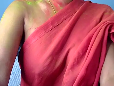 cute_sweeetu (F young) - apply color on boobs🥳🪅🎋🎨🎭Happy Holi