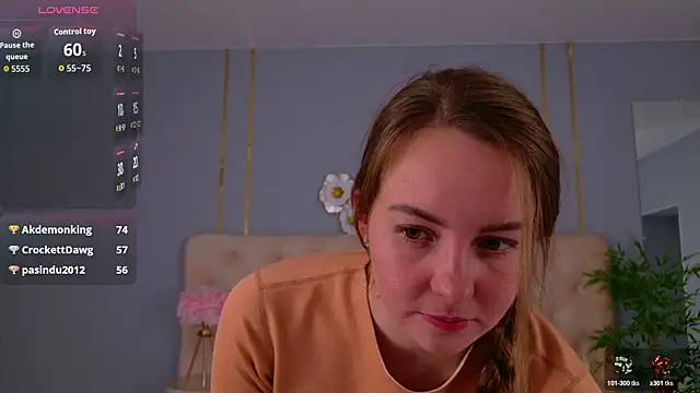 janicecollins - JaniceCollins's free webcam - UK Sex Cams