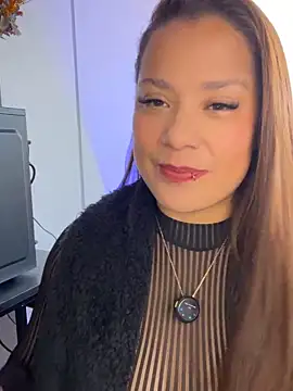 Webcam Model (Pretty__Milf) is live