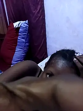 sexpetite - Sexpetite's free webcam - UK Sex Cams