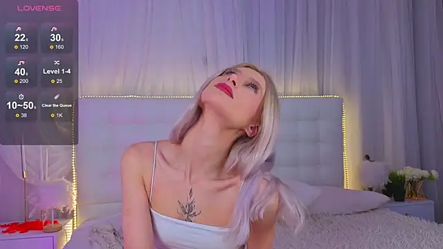 monica_leen - Monica_Leen's free webcam - UK Sex Cams