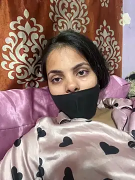 sandhya_77 (F young) - Lovesense