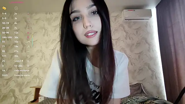 qwami_amie (F teen) - slap my ass x5