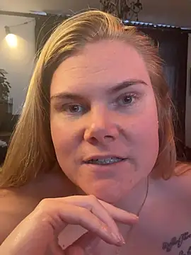 sexyblondjoanna (F young) - Blowjob 😈