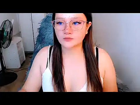 urlovelywetpussy (F young) - HELLO IM HORNY WET PUSSY JUICY NEED CUM