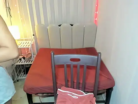 uncutjamaicats (T teen) - HELP ME TO KEEP MY GOAL LOVE AND CUM ..