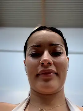 risky_workouts (F young) - ✨SQUIRT IN PUBLIC TS+2 VIDEOS FOR LT✨