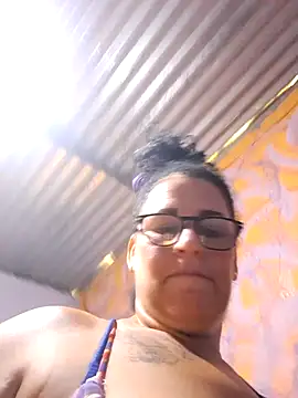 Webcam Model (Monalinda-hot)  is live.Free join now!