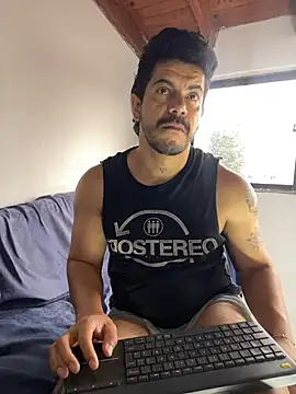 andressmith__ (Ask my age) - Spank Ass x 4