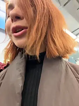 rosiesecret (F young) - suck FNGR then wet fingering around MEN