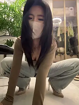 feifei-love's live cam