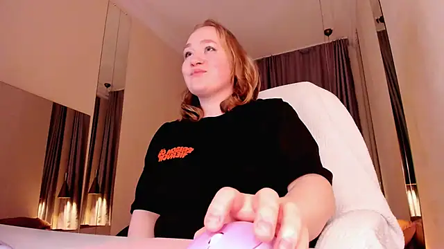 kitty_rest_ - Kitty_Rest_'s free webcam - UK Sex Cams