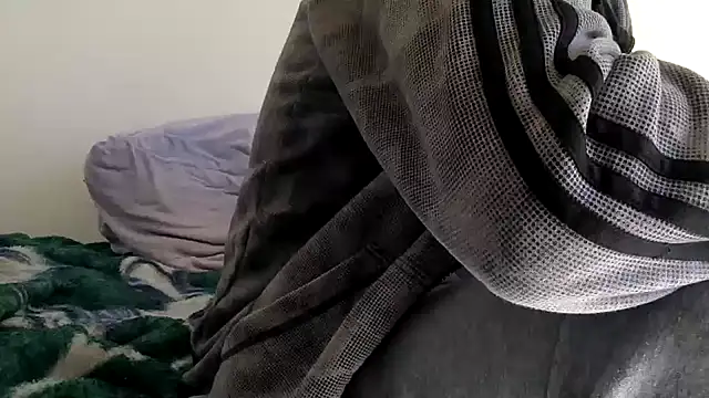 molozeb - Molozeb's free webcam - UK Sex Cams