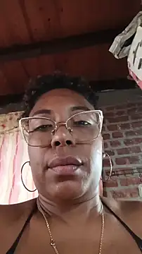 channeldelacroix - ChanneldelaCroix's free webcam - UK Sex Cams