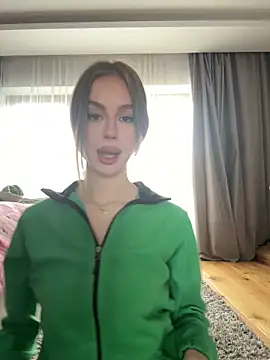 Webcam Model (alexa-white)  is live.Free join now!