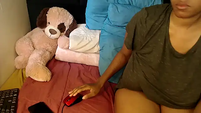 busty-londie (Ask my age) - help me to reach my tgt