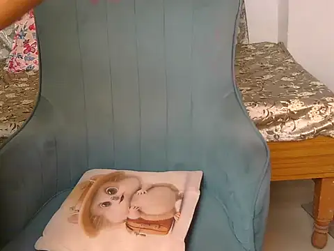 alaviya-19 (F teen) - Pusssy Oli massage and fingerings🤞