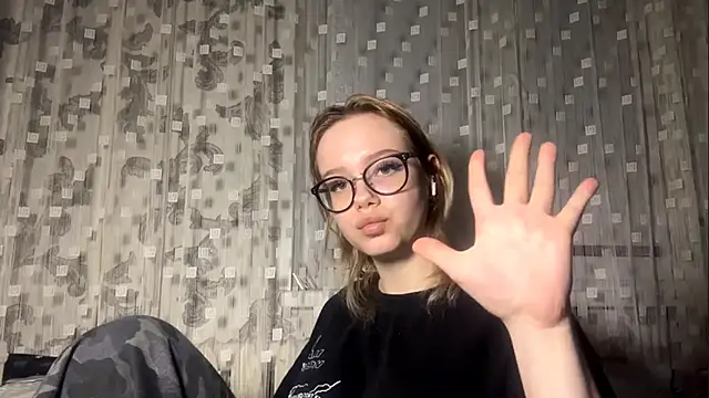 ledaffinity (F teen) - body tour